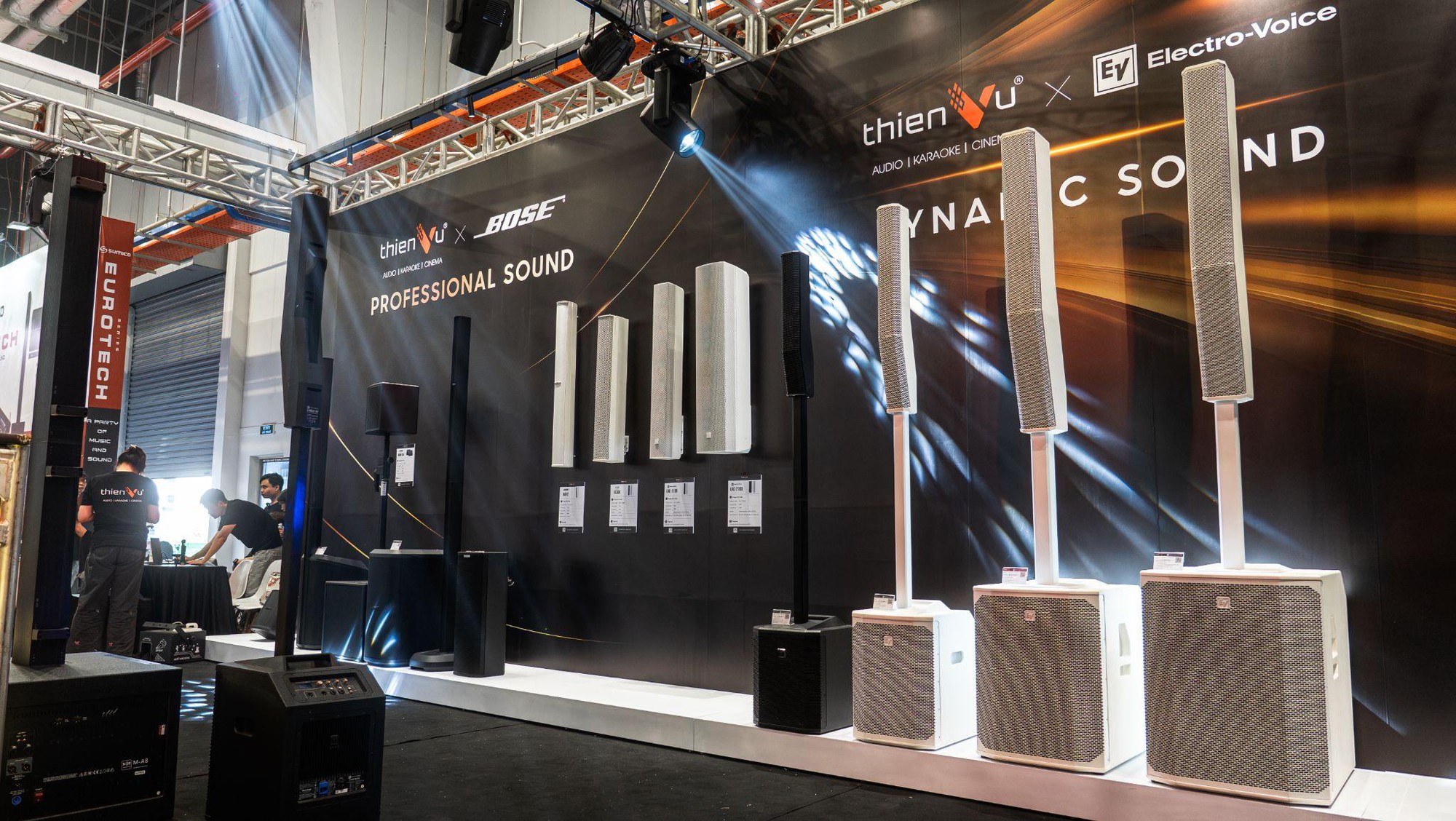 Thiên Vũ Audio góp mặt tại Plase Show 2026, trình diễn Electrovoice EVF Series lần đầu tiên tại Châu Á - Ảnh 3. Thiên Vũ Audio góp mặt tại Plase Show 2026, trình diễn Electrovoice EVF Series lần đầu tiên tại Châu Á - Ảnh 3.