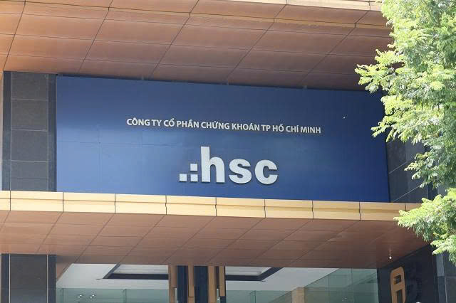 HSC muốn vay ngân hàng hạn mức 10.000 tỷ đồng để làm gì?- Ảnh 1. HSC muốn vay ngân hàng hạn mức 10.000 tỷ đồng để làm gì?- Ảnh 1.