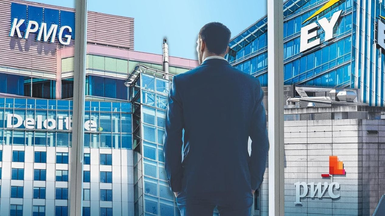 Big Four đổ tỷ USD săn lùng kỹ sư AI: Thời hoàng kim CPA sắp kết thúc? - Ảnh 3.