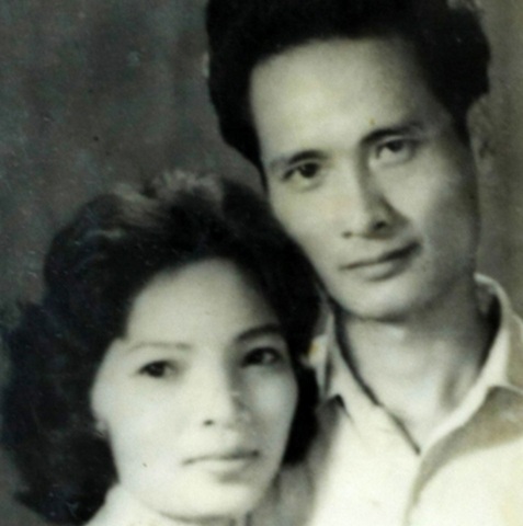 Nữ NSƯT duy nhất có 3 con gái mang họ mẹ: Gia tộc lẫy lừng miền Bắc - Ảnh 2.