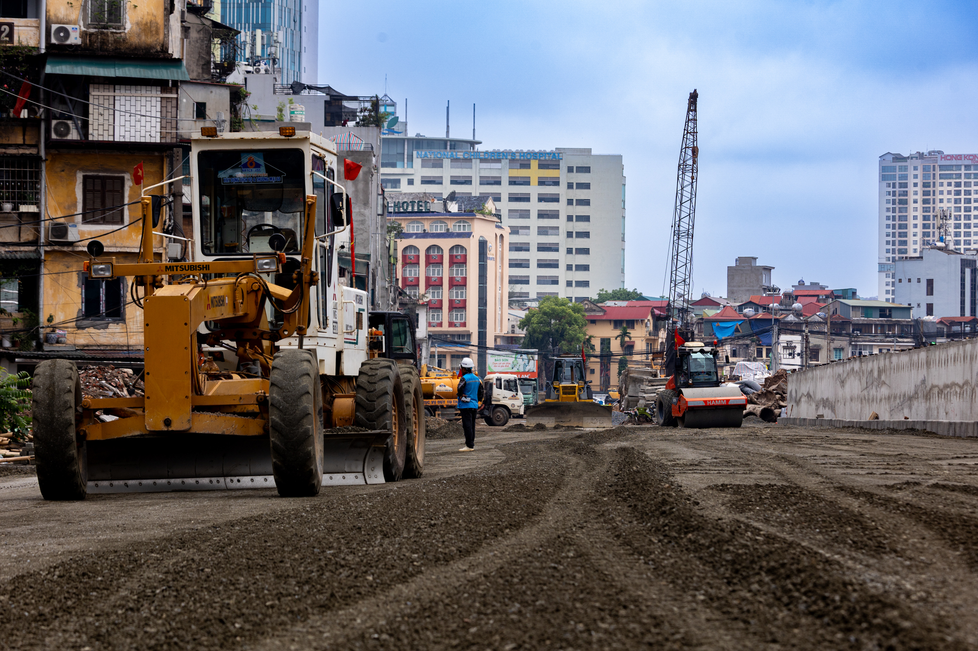 Toàn cảnh loạt dự án phủ khắp Hà Nội như một đại công trường: Tổng mức đầu tư hàng trăm nghìn tỷ, dự kiến hoàn thành trong năm nay- Ảnh 7. Toàn cảnh loạt dự án phủ khắp Hà Nội như một đại công trường: Tổng mức đầu tư hàng trăm nghìn tỷ, dự kiến hoàn thành trong năm nay- Ảnh 7.