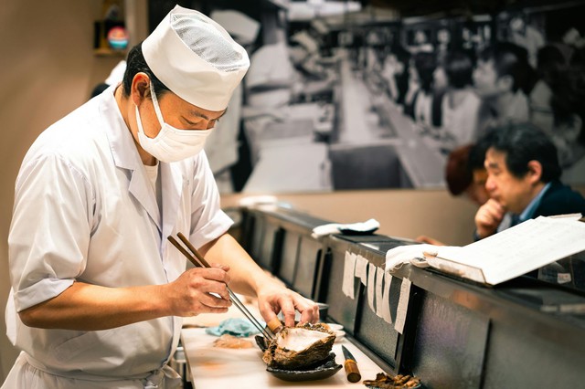 Nhật Bản luôn đi ngược: Nhà hàng chủ động đánh giá khách hàng trước, không đạt chuẩn sẽ cấm cửa không phục vụ- Ảnh 1.