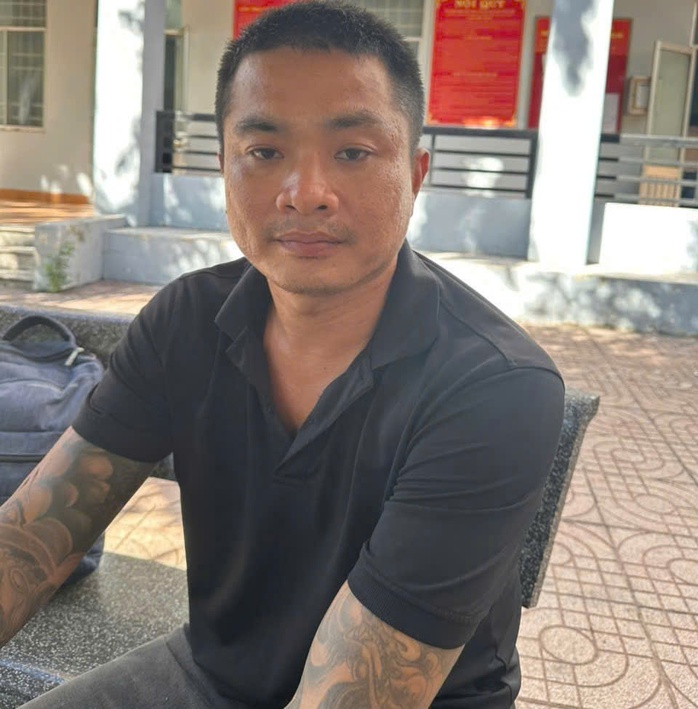 Công an TPHCM triệt phá đường dây ma túy liên tỉnh , bắt Dũng Hồng Kông - Ảnh 3. Công an TPHCM triệt phá đường dây ma túy liên tỉnh , bắt Dũng Hồng Kông - Ảnh 3.