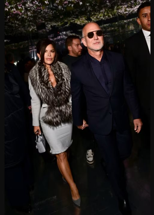 Jeff Bezos và Hành trình từ tech nerd đến quyền lực thời trang tại Met Gala 2026 - Ảnh 4.