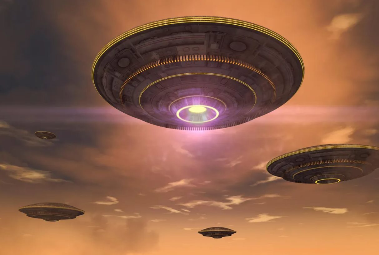 Lầu Năm Góc công bố bí mật lớn về người ngòai hành tinh và hồ sơ UFO - Ảnh 1.