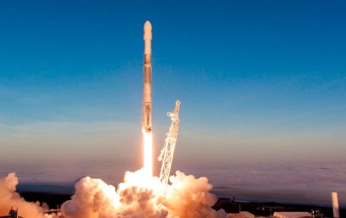 SpaceX IPO 2026: Từ startup trong gara đến siêu kỳ lân 1 . 800 Tỷ USD - Ảnh 3. SpaceX IPO 2026: Từ startup trong gara đến siêu kỳ lân 1 . 800 Tỷ USD - Ảnh 3.