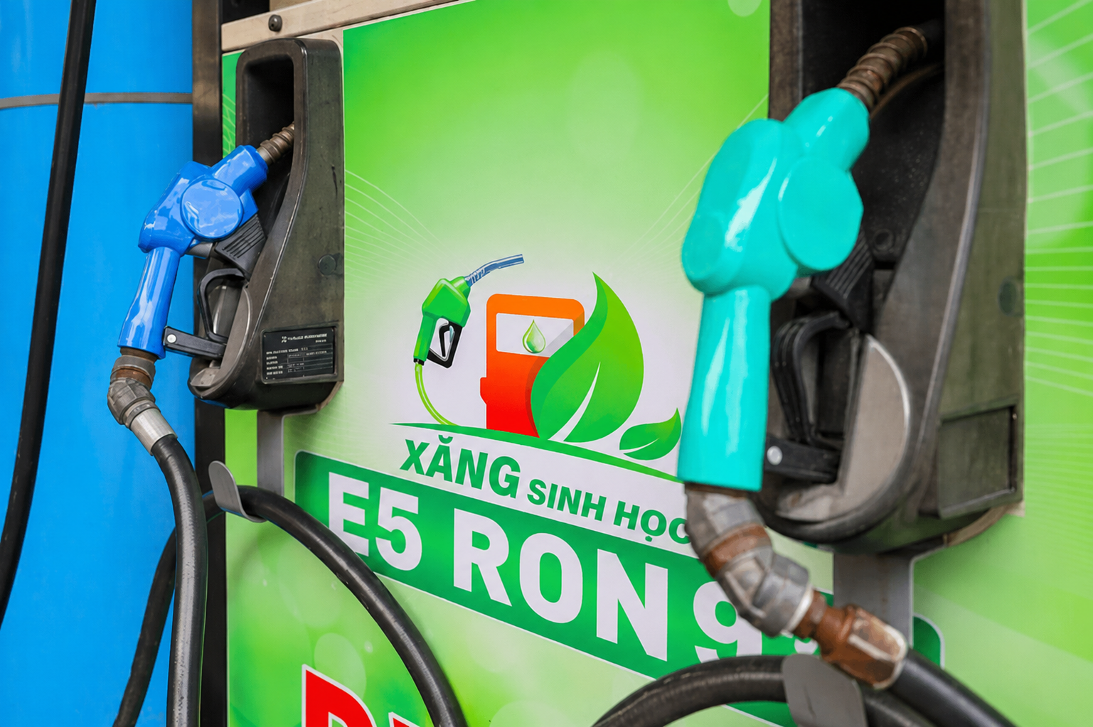 Sử dụng xăng E5 cho động cơ nông nghiệp đời cũ: Lợi ích và khuyến nghị từ chuyên gia - Ảnh 2. Sử dụng xăng E5 cho động cơ nông nghiệp đời cũ: Lợi ích và khuyến nghị từ chuyên gia - Ảnh 2.