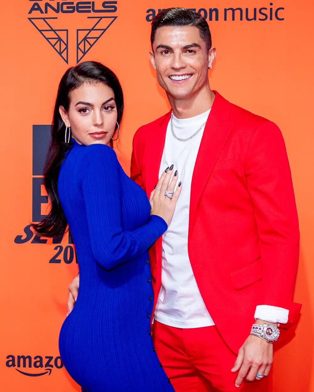 Cách Georgina Rodriguez biến danh xưng "bạn gái CR7" thành thương hiệu triệu đô: Khi Lọ Lem biết tự đúc vương miện - Ảnh 7.