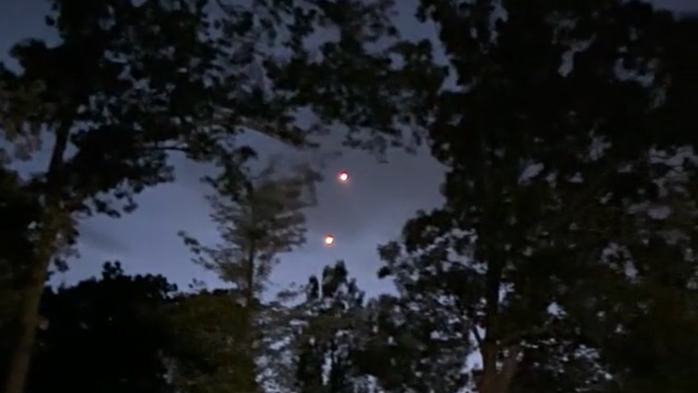 Xôn xao hồ sơ mật UFO của Mỹ (*): Ranh giới mong manh - Ảnh 1.