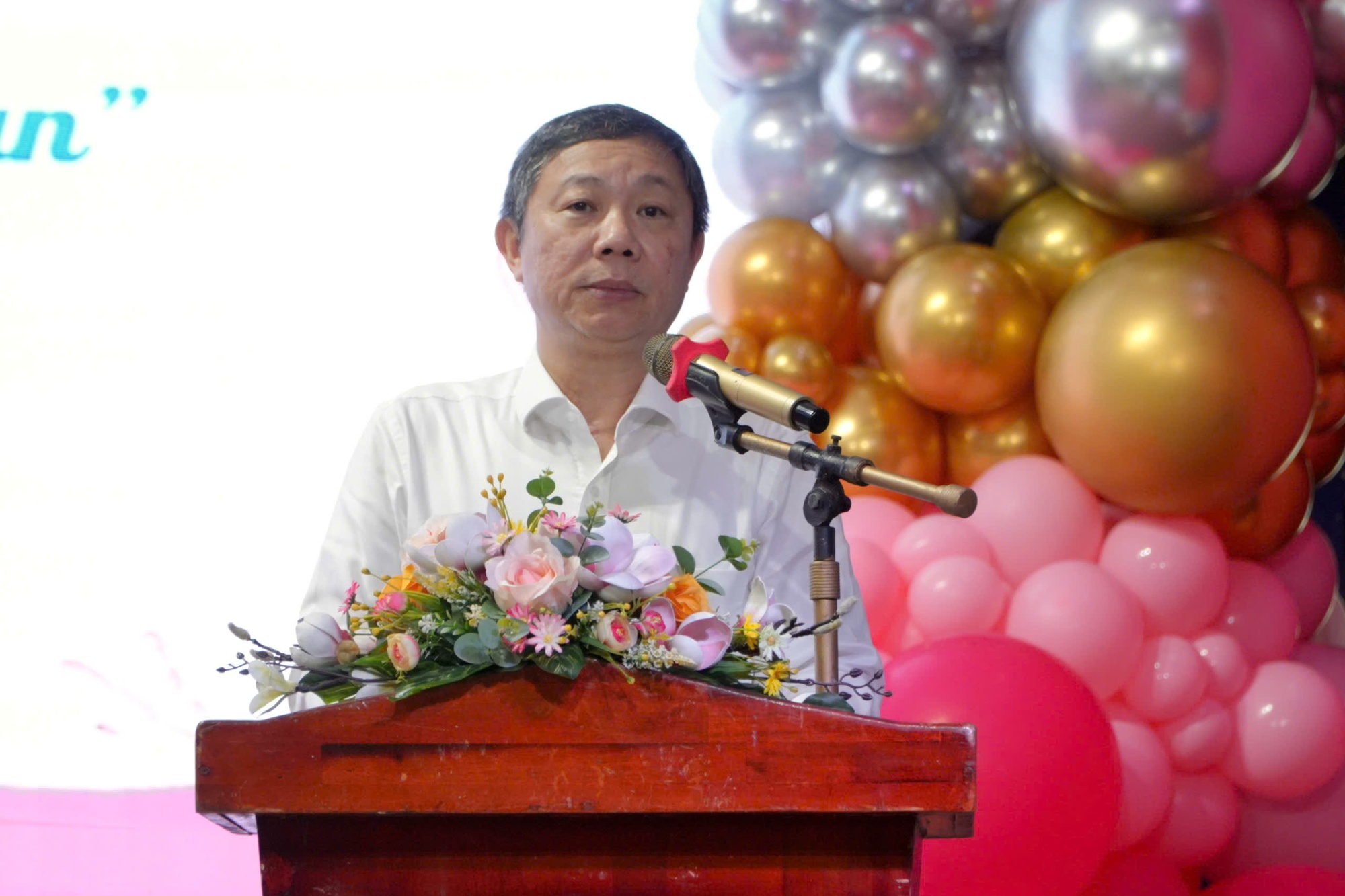 77 gia đình tiêu biểu được tuyên dương tại Ngày hội Gia đình công nhân, viên chức, lao động - Ảnh 1.