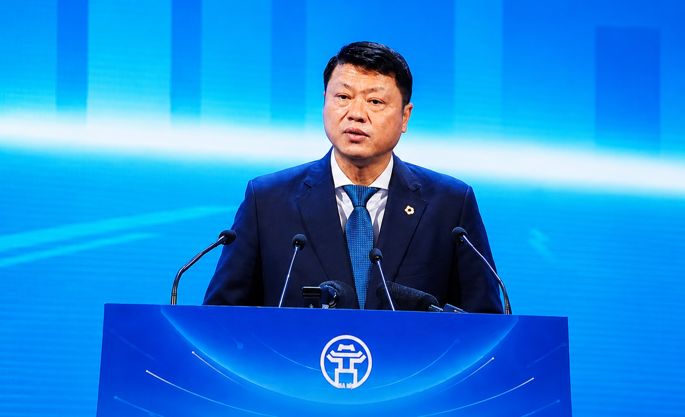Tổng Giám đốc BIDV hứa huy động vốn cho các dự án trọng điểm thuộc quy hoạch Hà Nội 100 năm - Ảnh 1.