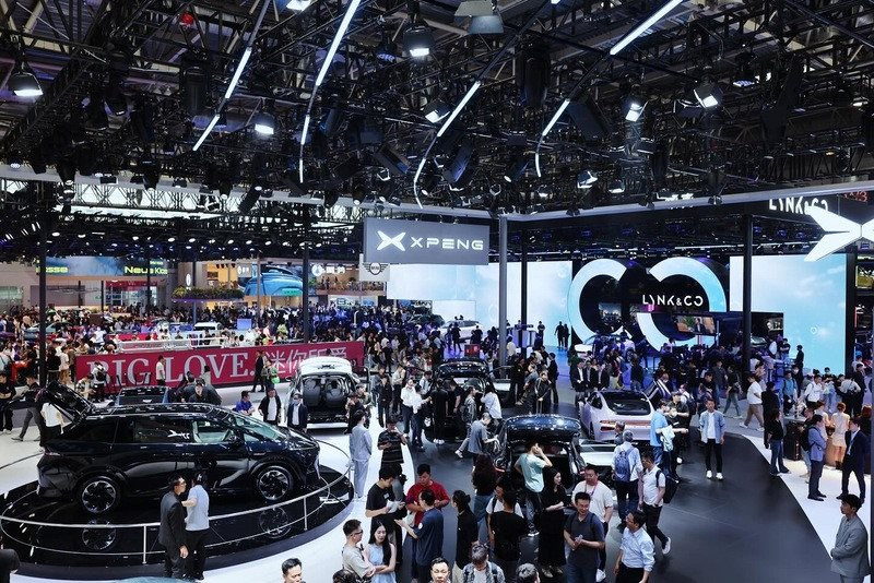 Giảm 9 % doanh số xe điện tại Trung Quốc tháng 7 năm 2026 , thị phần vẫn đạt 60 , 5 % - Ảnh 2. Giảm 9 % doanh số xe điện tại Trung Quốc tháng 7 năm 2026 , thị phần vẫn đạt 60 , 5 % - Ảnh 2.
