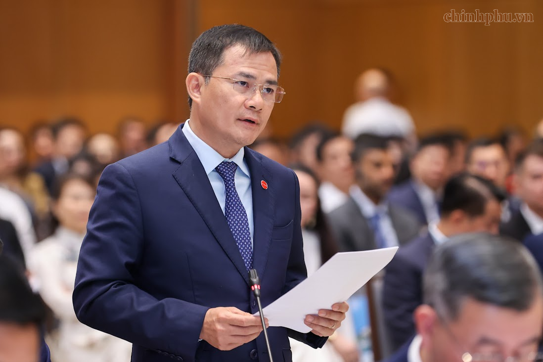 Chủ tịch Viettel đề xuất Chính phủ sớm lập "đội hình" doanh nghiệp công nghệ đầu tàu quốc gia gồm Viettel, FPT, VNPT, CMC… với cơ chế đặc biệt - Ảnh 1.