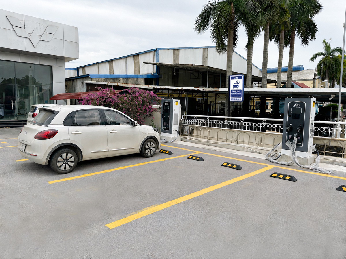 Hãng xe điện TMT – EGREEN lắp đặt trụ sạc xe điện giá rẻ khắp Việt Nam năm 2026 - Ảnh 1. Hãng xe điện TMT – EGREEN lắp đặt trụ sạc xe điện giá rẻ khắp Việt Nam năm 2026 - Ảnh 1.