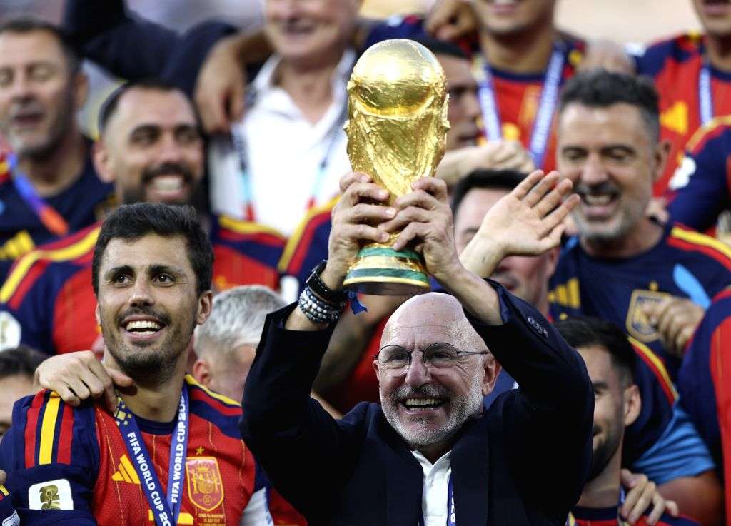 Vừa vô địch World Cup, Tây Ban Nha đối mặt nguy cơ 'bốc hơi' 15 triệu USD tiền thưởng - Ảnh 4.