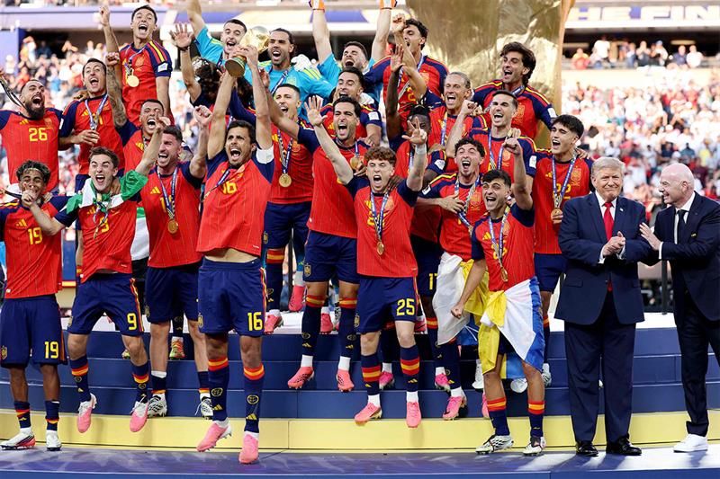 Vừa vô địch World Cup, Tây Ban Nha đối mặt nguy cơ 'bốc hơi' 15 triệu USD tiền thưởng - Ảnh 1.