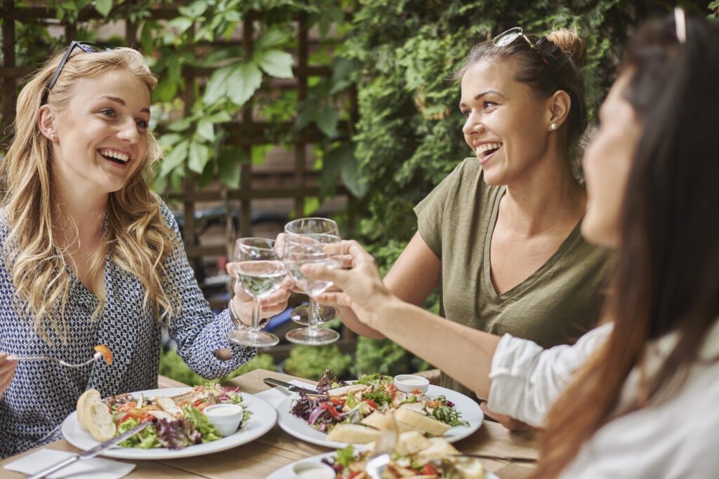 Millennials, Gen Z chiếm hơn 60% khách nghỉ dưỡng siêu sang: Phòng tổng thống không còn là điều hấp dẫn nhất - Ảnh 9. Millennials, Gen Z chiếm hơn 60% khách nghỉ dưỡng siêu sang: Phòng tổng thống không còn là điều hấp dẫn nhất - Ảnh 9.