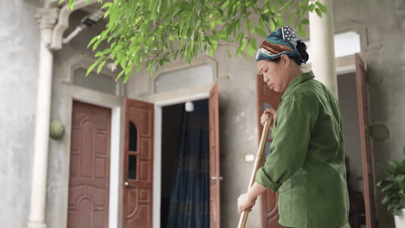 Căn nhà tuềnh toàng ở quê của bà Tuyết kênh "Ăn Cùng Bà Tuyết" - Ảnh 2.