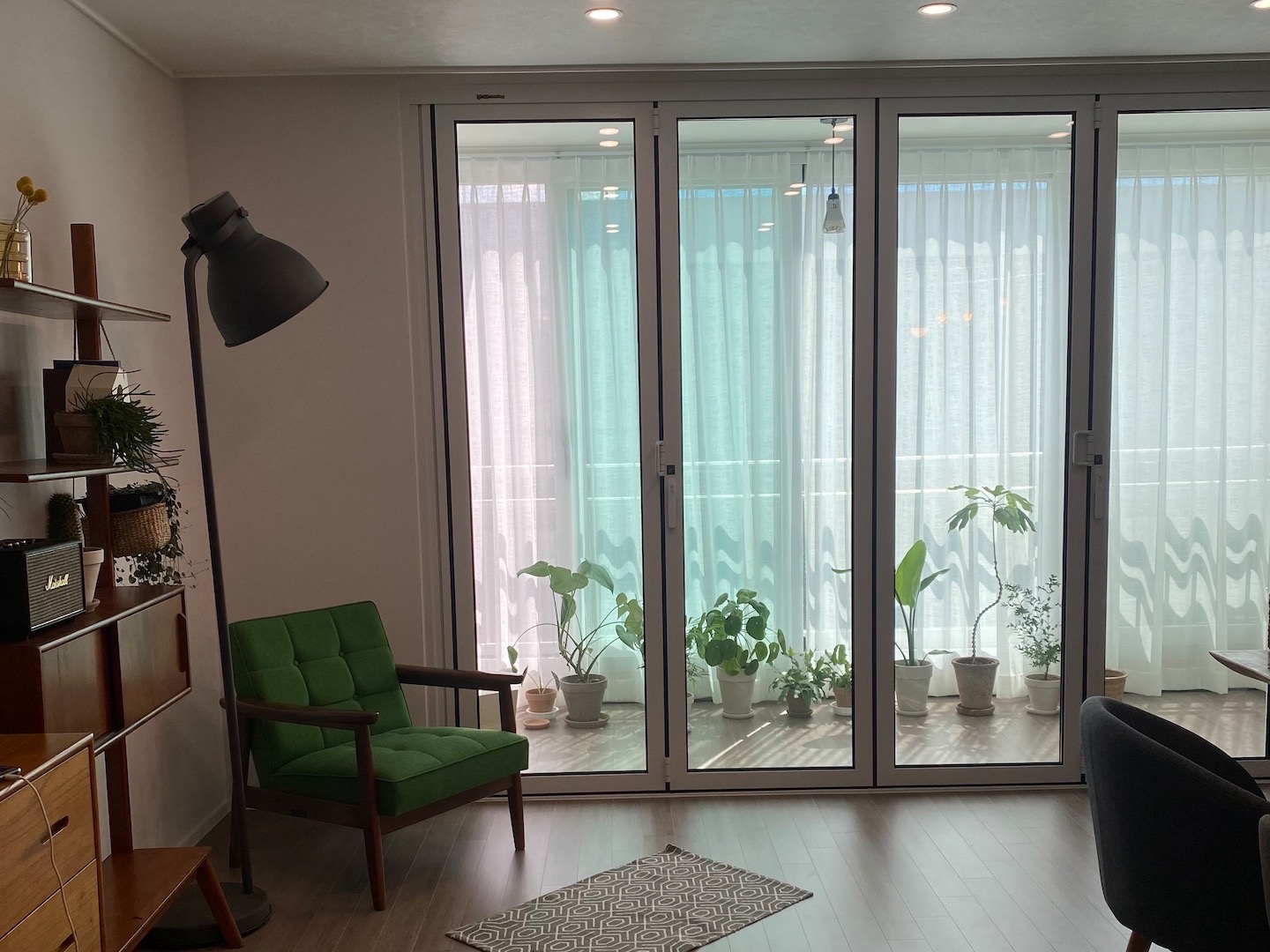Ở tuổi 36, cô gái chọn sống như một “bà cụ thanh thản”: Công việc đã quá mệt, nhà cửa nhất định phải thật đơn giản- Ảnh 9.