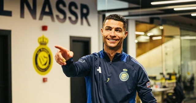 Ronaldo lấn sân showbiz vừa đóng phim, vừa chuẩn bị cưới Georgina: CR7 bước vào chương mới sau World Cup - Ảnh 7. Ronaldo lấn sân showbiz vừa đóng phim, vừa chuẩn bị cưới Georgina: CR7 bước vào chương mới sau World Cup - Ảnh 7.