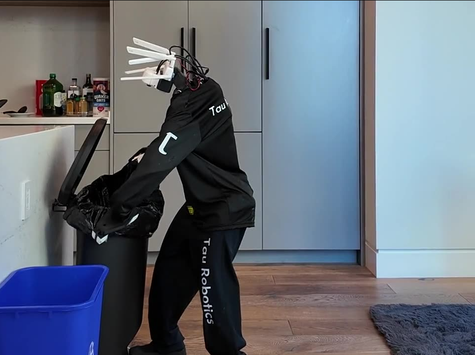 Sự thật về dịch vụ cho thuê robot hình người dọn dẹp rẻ hơn lao công, sử dụng AI để điều khiển từ xa - Ảnh 3.