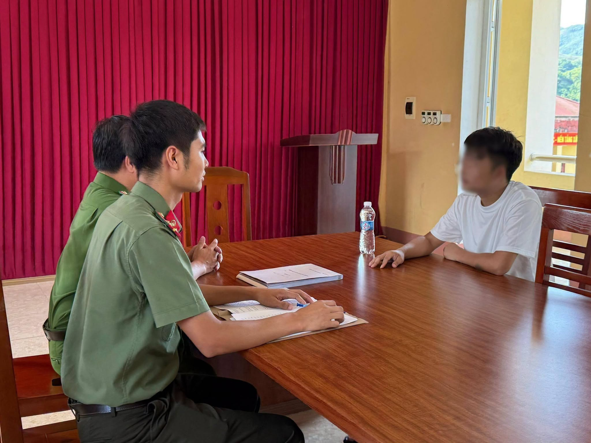 TikToker Cường Tày bị phạt 12,5 triệu đồng vì phát ngôn sai sự thật về Mặt trận Tổ quốc - Ảnh 1. TikToker Cường Tày bị phạt 12,5 triệu đồng vì phát ngôn sai sự thật về Mặt trận Tổ quốc - Ảnh 1.