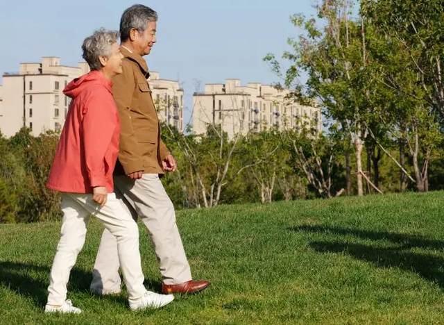 Không phải đi bộ: Đây mới là bài tập giúp ổn định đường huyết mà nhiều người trên 40 tuổi đang bỏ qua- Ảnh 1.