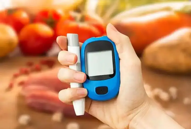 Không phải đi bộ: Đây mới là bài tập giúp ổn định đường huyết mà nhiều người trên 40 tuổi đang bỏ qua- Ảnh 3.