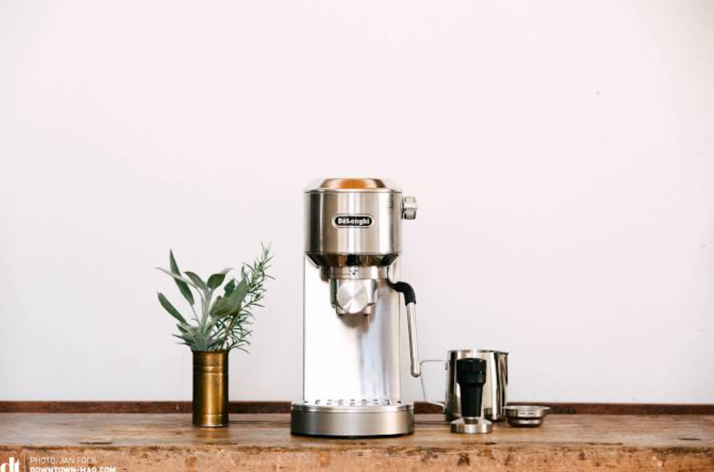 Máy pha cà phê 8 triệu đồng của De’Longhi, vì sao người dùng vẫn phải mua thêm máy xay? - Ảnh 2.