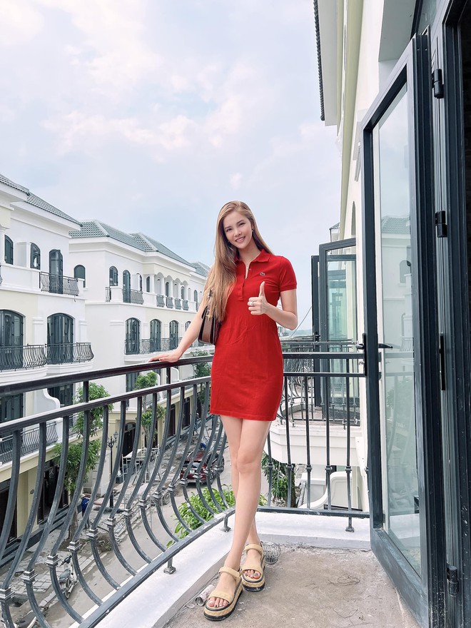 Mỹ nhân miền Tây cao 1m78 lấy chồng là cầu thủ, 10 năm hôn nhân hạnh phúc, liên tục được chồng tặng từ biệt thự đến xe sang - Ảnh 5.