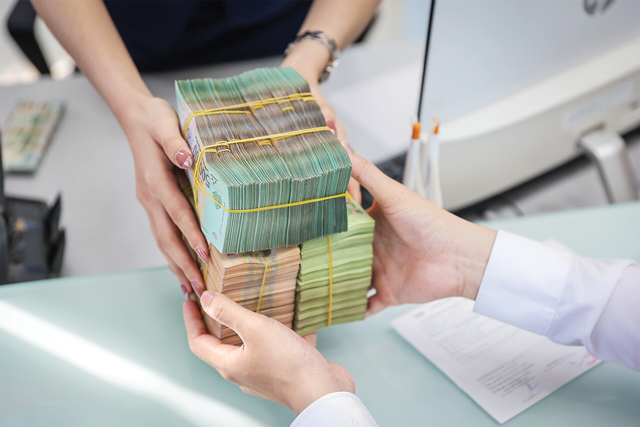 Lãi suất liên ngân hàng: Kỳ hạn 1 tuần lên 4,53% - Ảnh 1.