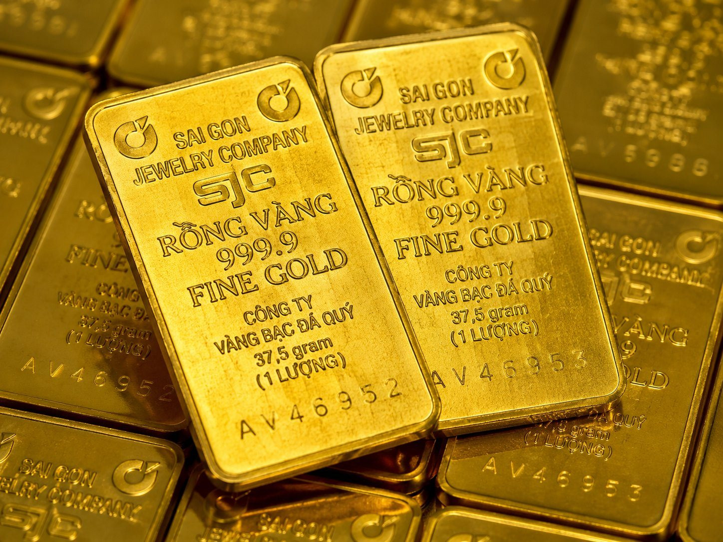 Giá vàng bật tăng Mạnh 1 , 8 triệu đồng / lượng Sau khi lập đáy trong tuần - Ảnh 1. Giá vàng bật tăng Mạnh 1 , 8 triệu đồng / lượng Sau khi lập đáy trong tuần - Ảnh 1.