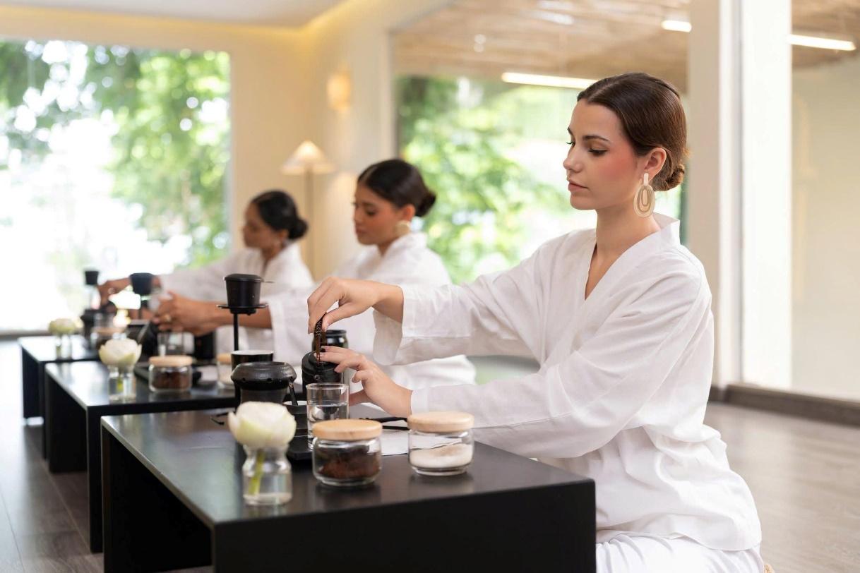 Cà Phê Đạo Việt Nam tạo dấu ấn trên quê hương Trà Đạo Nhật Bản - Ảnh 7. Cà Phê Đạo Việt Nam tạo dấu ấn trên quê hương Trà Đạo Nhật Bản - Ảnh 7.