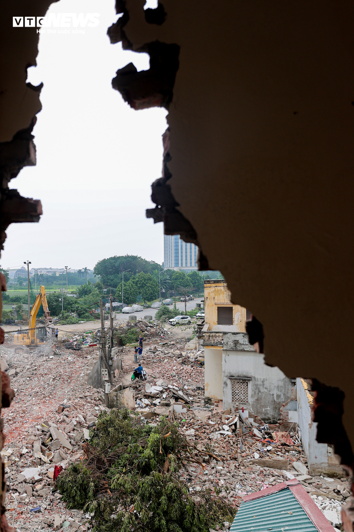 - Ảnh 3. - Ảnh 3.