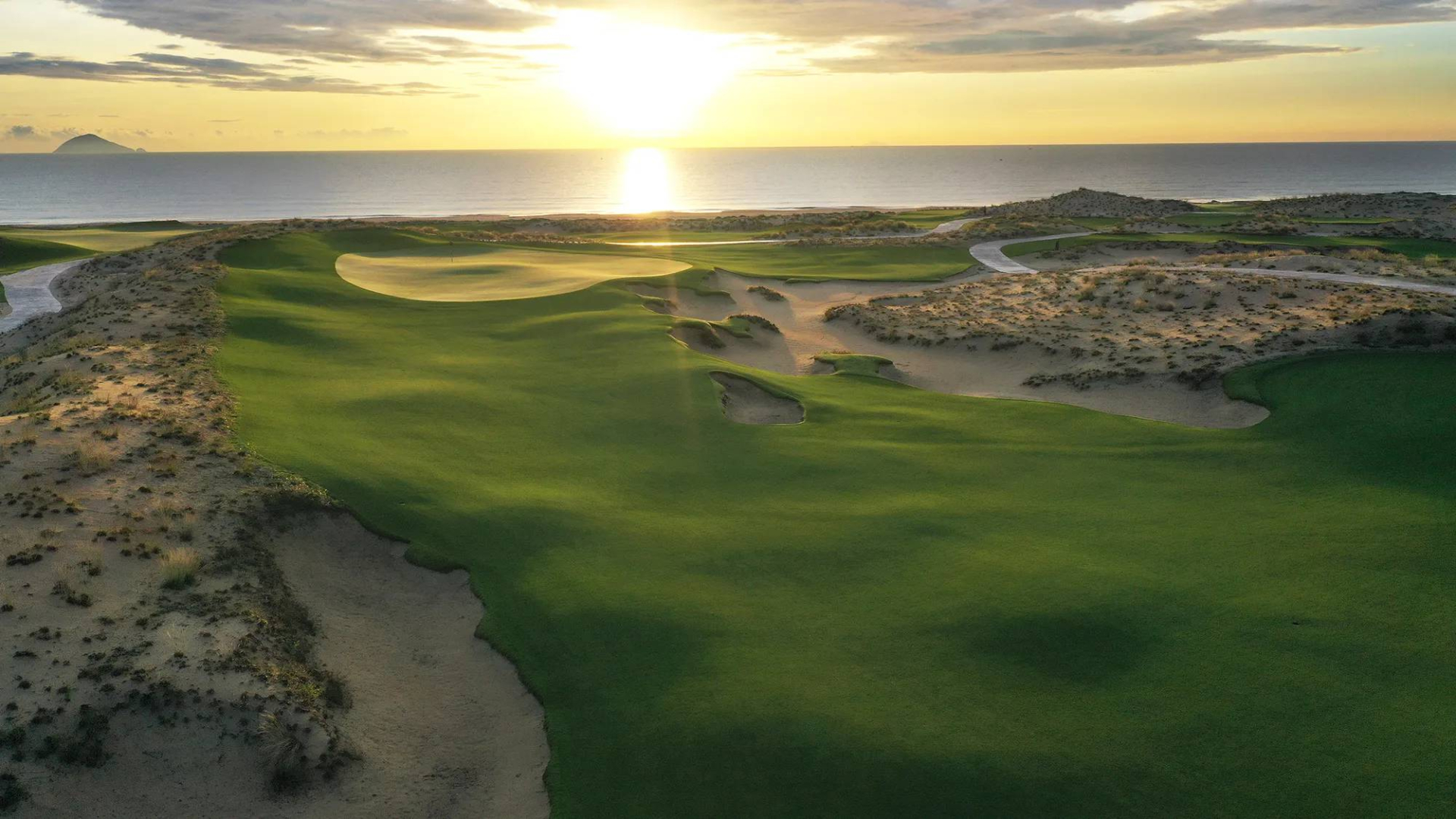 Khách quốc tế đổ xô đến Việt Nam chơi golf: Điểm đến hấp dẫn năm 2026 - Ảnh 1.