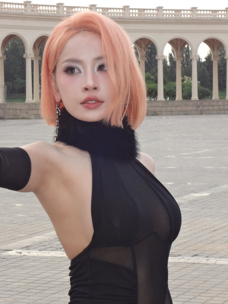 - Ảnh 4. - Ảnh 4.