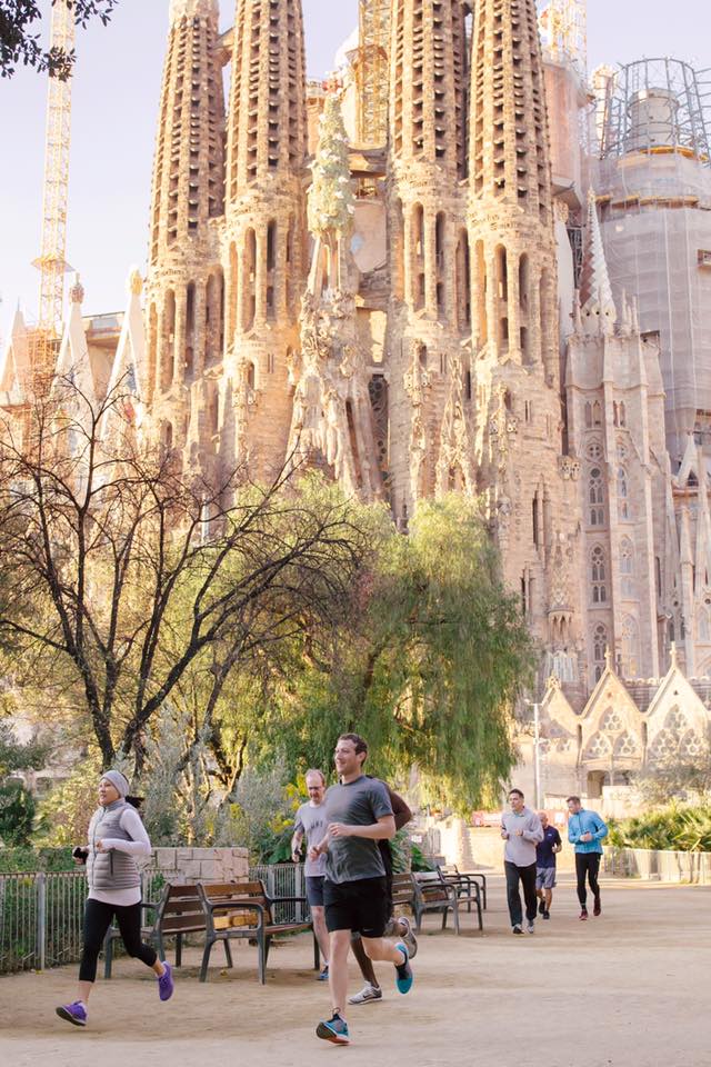 
Barcelona (Tây Ban Nha).
