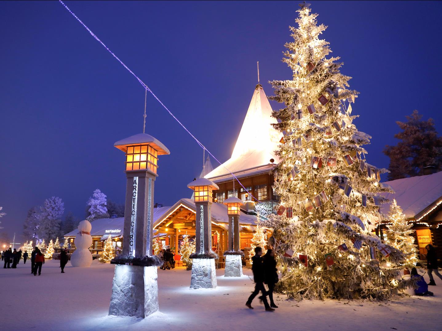 Kết quả hình ảnh cho ngôi làng Santa Claus (Phần Lan)