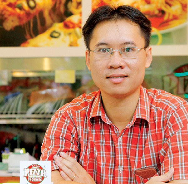 
Ông Hoàng Tùng, sáng lập thương hiệu Pizza Home.
