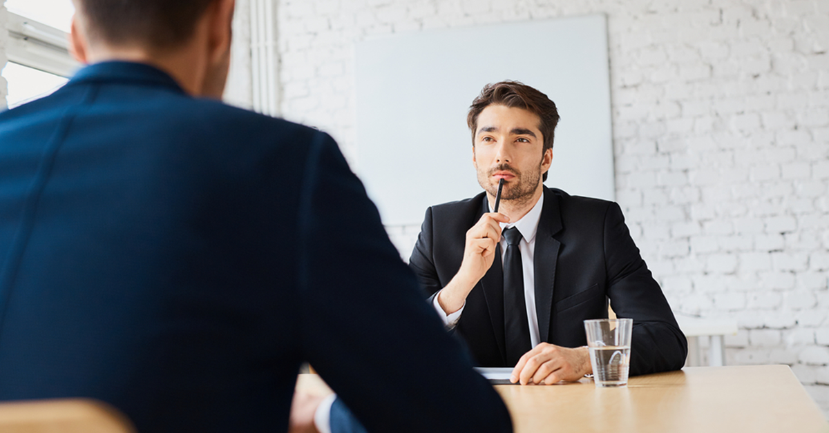 
Ở Mỹ, bạn thậm chí không được học Quản trị kinh doanh nếu quá non kinh nghiệm!
