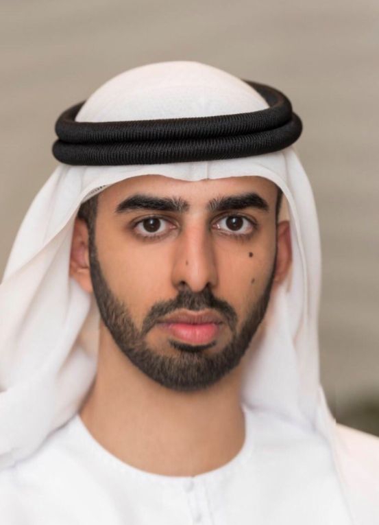 Chân dung vị Bộ trưởng phát triển AI của UAE: Omar Bin Sultan Al Olama