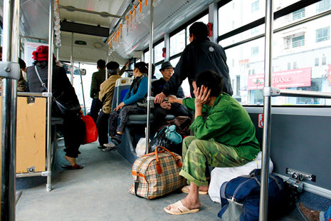Sau hơn 1 tháng chạy thí điểm miễn phí trên toàn tuyến, buýt nhanh BRT đã thu hút gần 34 vạn lượt hành khách.
