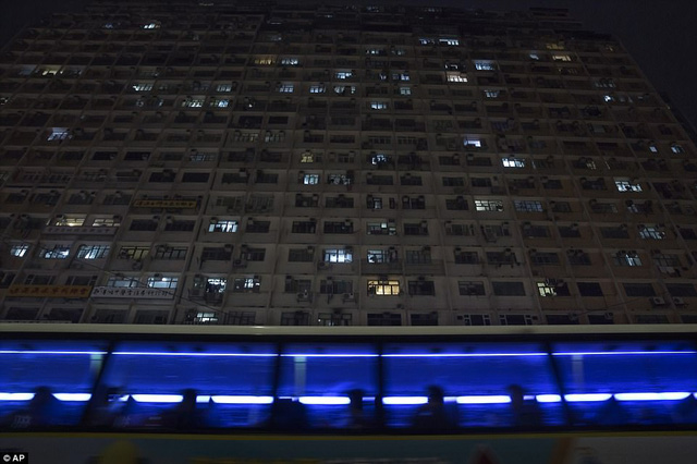  Hãi hùng nguồn cung căn hộ siêu nhỏ ở Hồng Kông  - Ảnh 2.