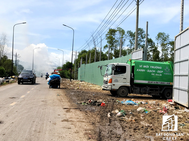  Nhiều dự án khu nghỉ dưỡng tại Phú Quốc lãnh đủ vì các núi rác  - Ảnh 2.