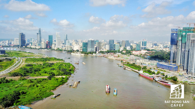  Cung đường dài hơn 3km đắt đỏ bậc nhất Sài Gòn cõng hơn 15.000 căn hộ cao cấp  - Ảnh 2.