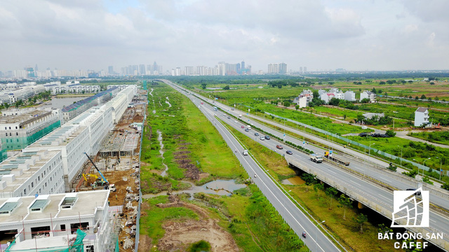  Cận cảnh nguồn cung bất động sản bùng nổ dọc tuyến cao tốc TP.HCM - Long Thành - Dầu Giây  - Ảnh 1.