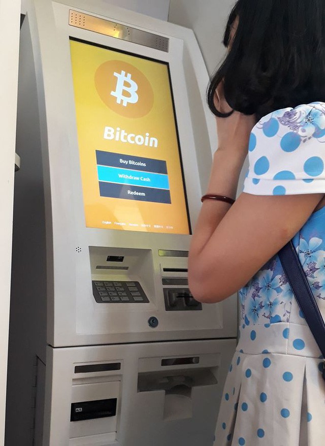 Đổ xô chuyển nhượng, đào Bitcoin - Ảnh 2. Đổ xô chuyển nhượng, đào Bitcoin - Ảnh 2.