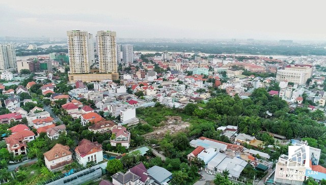  Toàn cảnh khu nhà giàu Thảo Điền nhìn từ trên cao: Đô thị hóa ồ ạt, nguy cơ ngập không phải là chuyện lạ  - Ảnh 2.