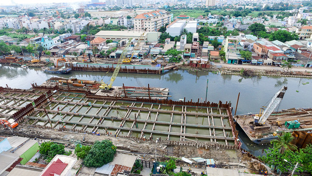 Nhìn từ trên cao công trình chống ngập 10.000 tỷ đang dần thành hình ở Sài Gòn - Ảnh 12.