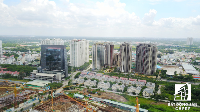  Cung đường 2km ở Nam Sài Gòn oằn mình cõng trên 40 cao ốc căn hộ cao cấp  - Ảnh 13.